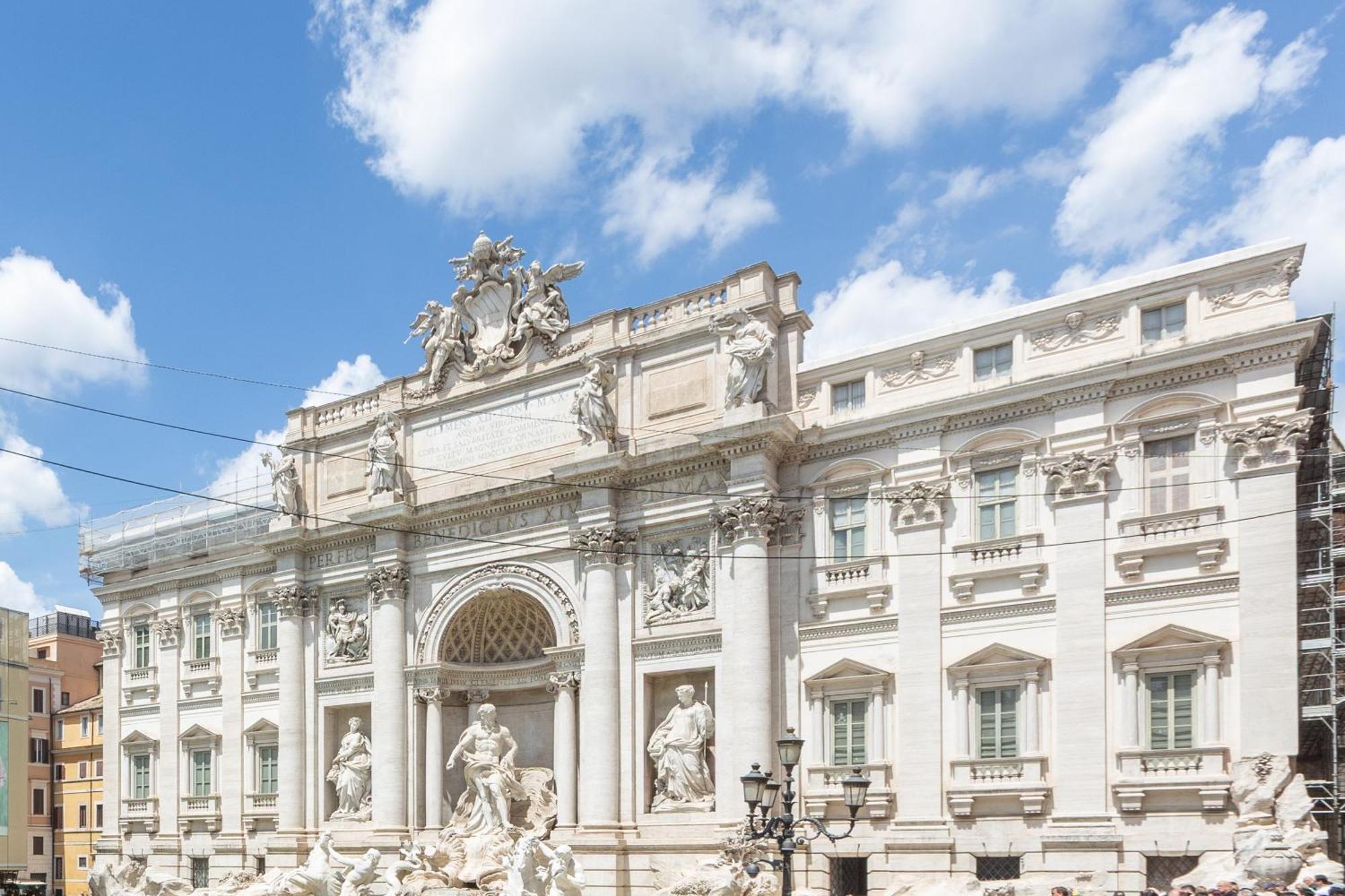 Vicolo Trevi By In Appartement *